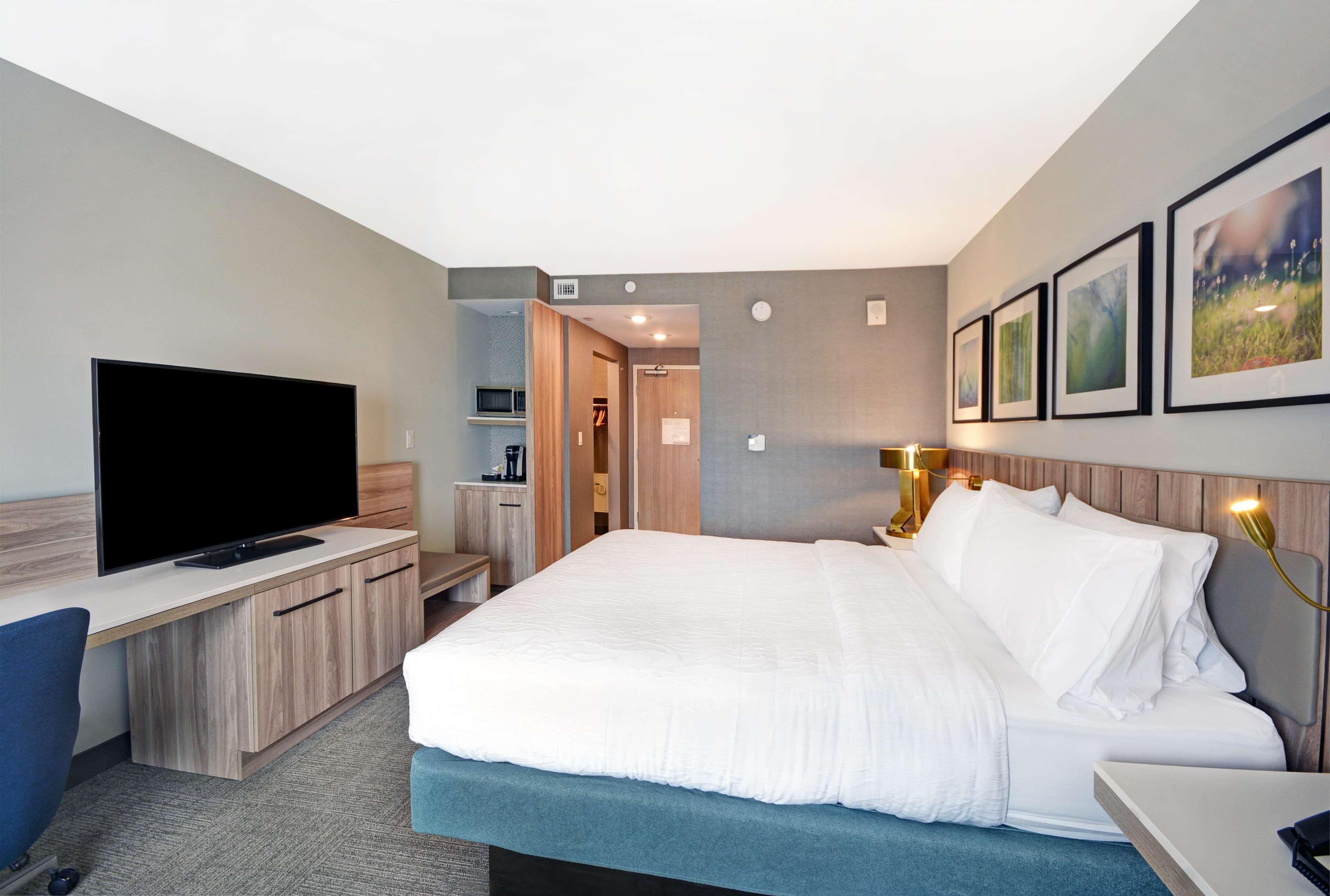Hilton Garden Inn Houston Hobby Airport Exterior photo