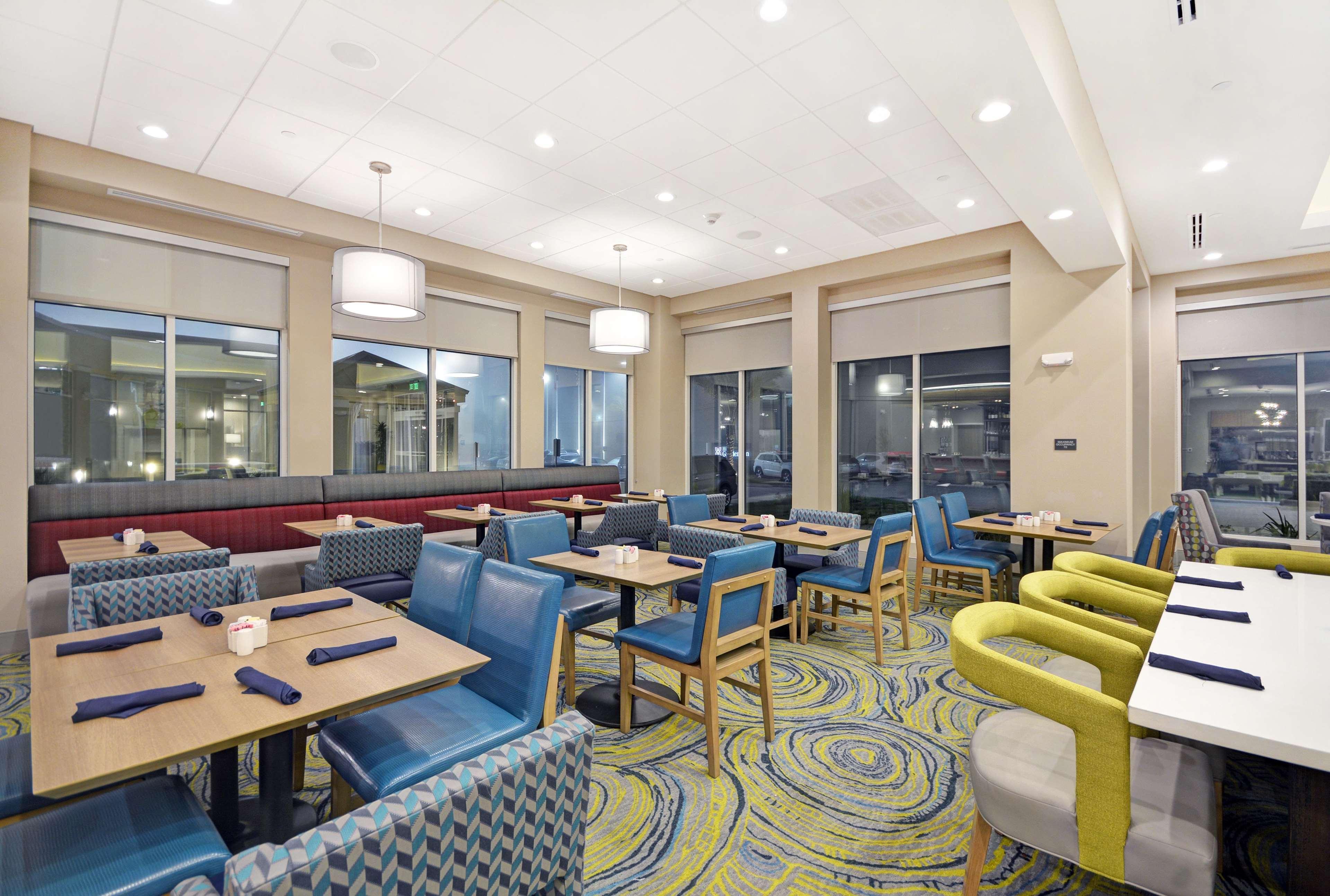 Hilton Garden Inn Houston Hobby Airport Exterior photo